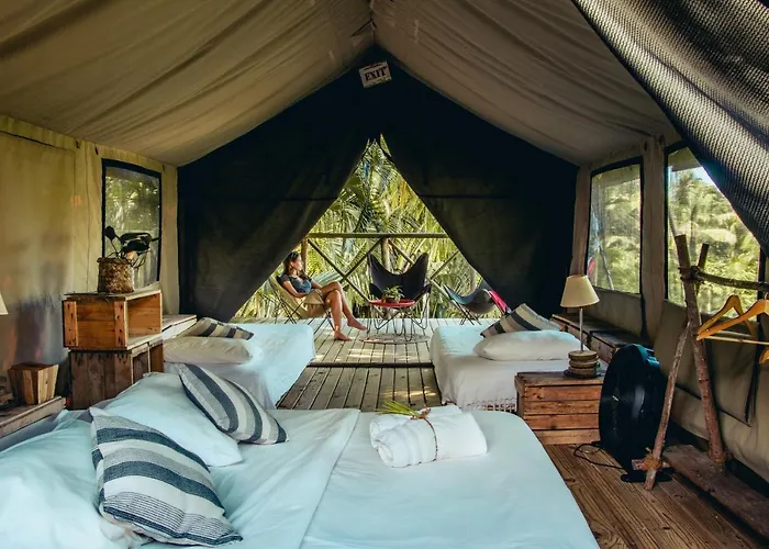 Otentic, Eco Tent Experience